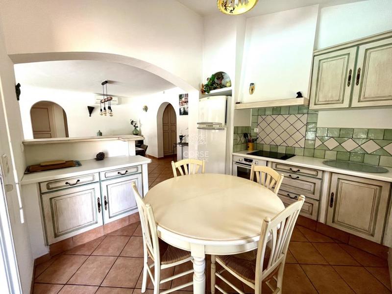 Maison - 103 m² - 4 pièces