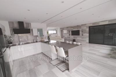 Villa - 110 m² - 5 pièces