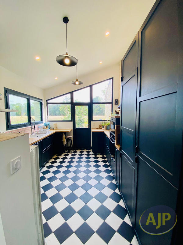 Maison - 155 m² - 5 pièces