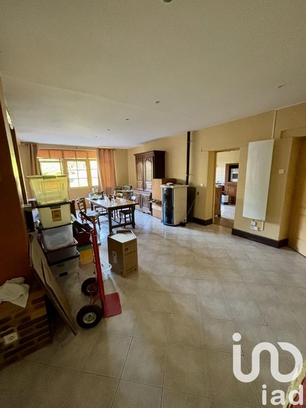 Maison - 245 m² - 12 pièces