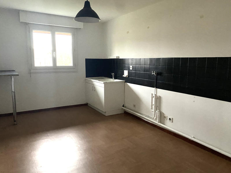 Appartement - 80 m² - 3 pièces