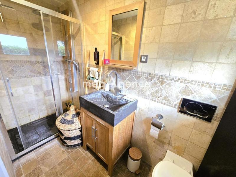 Maison - 176 m² - 6 pièces