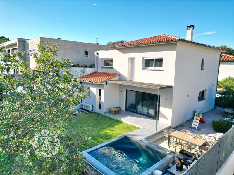 Villa - 116 m² - 4 pièces
