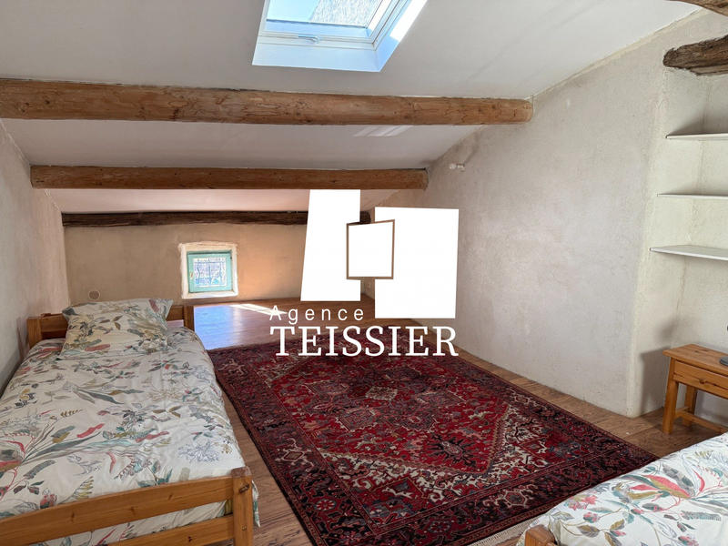 Maison - 166 m² - 6 pièces