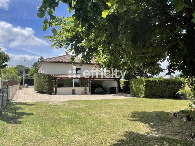 Maison - 160 m² - 5 pièces