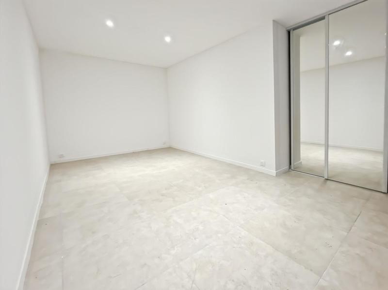 Appartement - 64 m² - 2 pièces