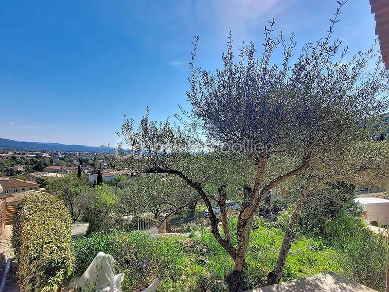 Villa - 132 m² - 6 pièces