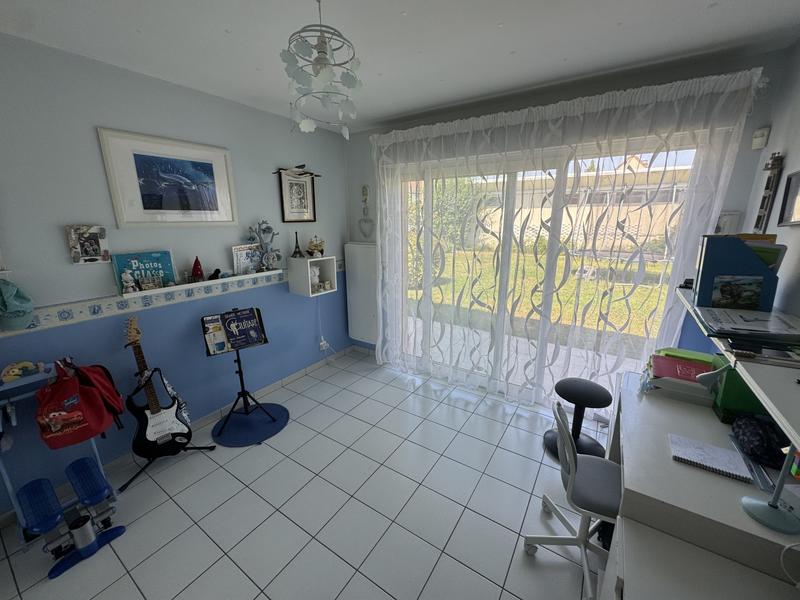 Maison - 195 m² - 8 pièces