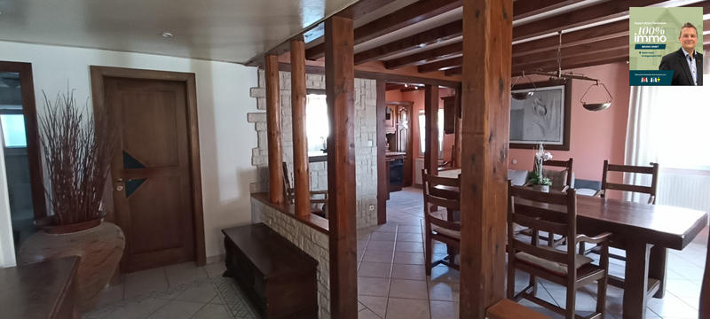 Maison - 200 m² - 6 pièces