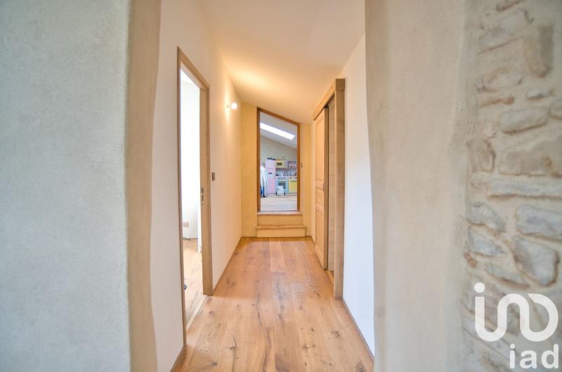 Maison - 243 m² - 9 pièces