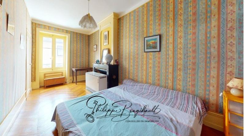 Maison de maîtres - 200 m² - 9 pièces