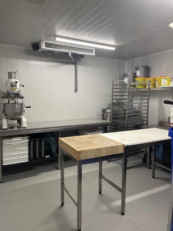 Fonds de commerce - 279 m²