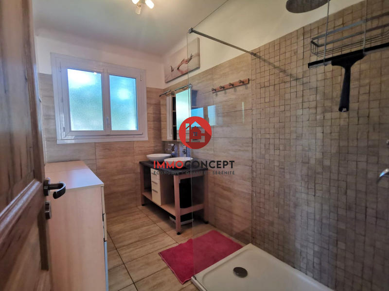 Maison - 139 m² - 6 pièces