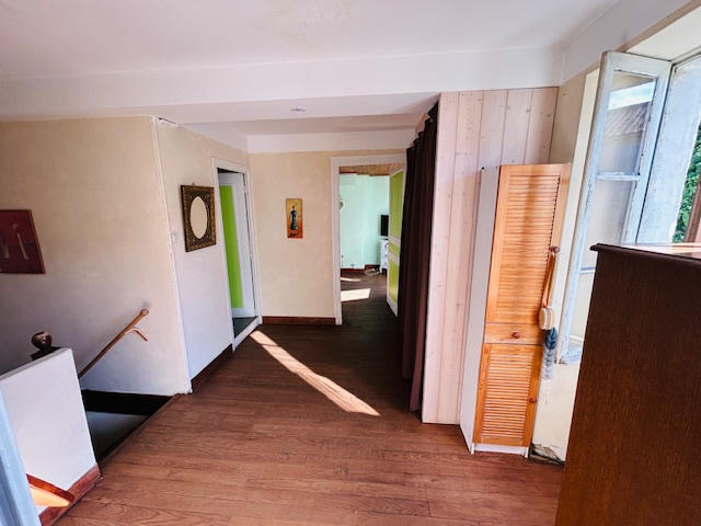 Maison - 98 m² - 3 pièces