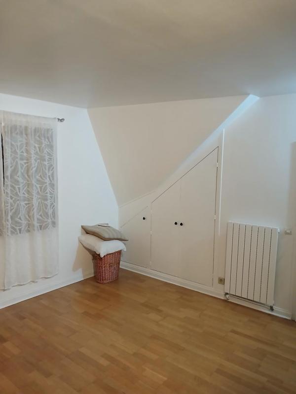 Pavillon - 184 m² - 7 pièces