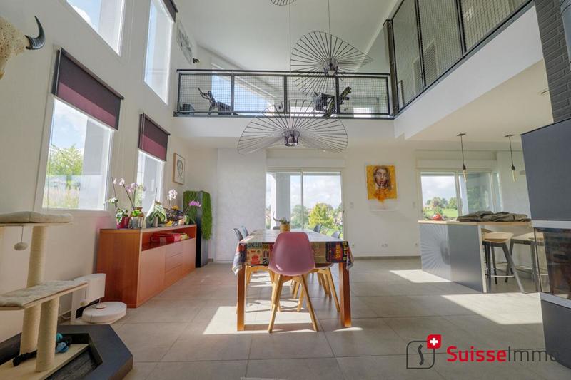 Maison - 162 m² - 6 pièces