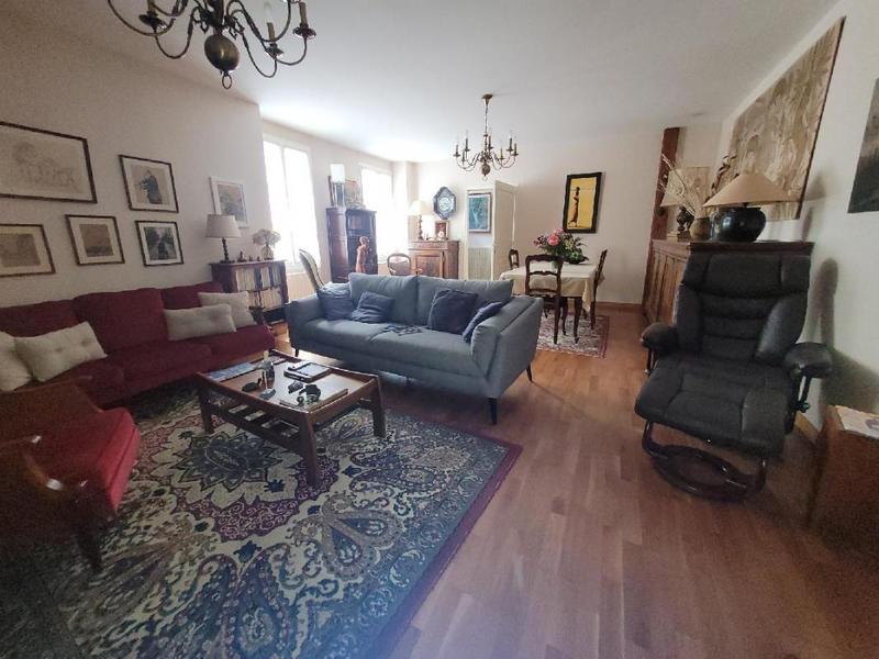 Maison - 170 m² - 8 pièces