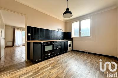 Appartement - 90 m² - 4 pièces