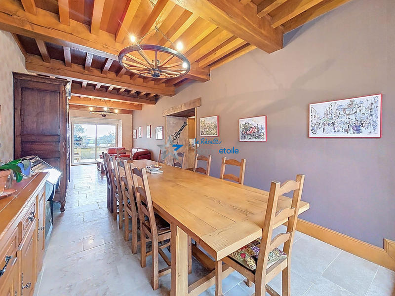 Maison - 131 m² - 6 pièces