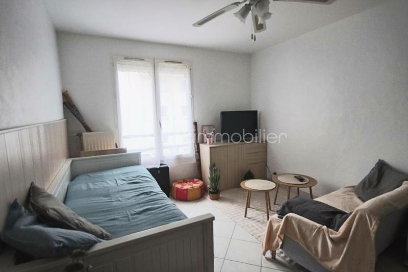 Studio - 24 m² - 1 pièce