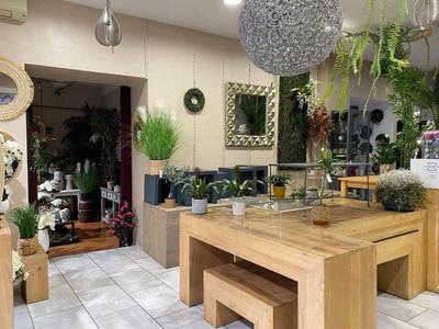 Local commercial - 460 m² - 5 pièces