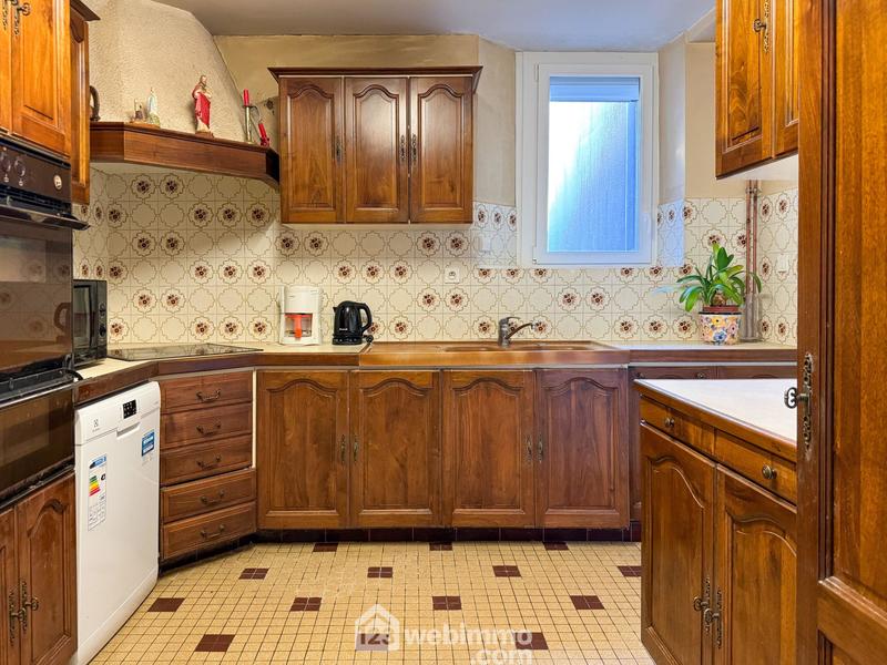 Maison de ville - 190 m² - 11 pièces