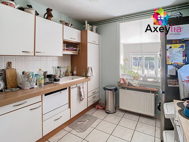 Maison - 96 m² - 5 pièces