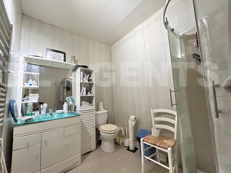 Fonds de commerce - 240 m²