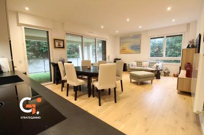 Appartement - 77 m² - 3 pièces