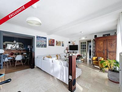 Maison traditionnelle - 170 m² - 7 pièces