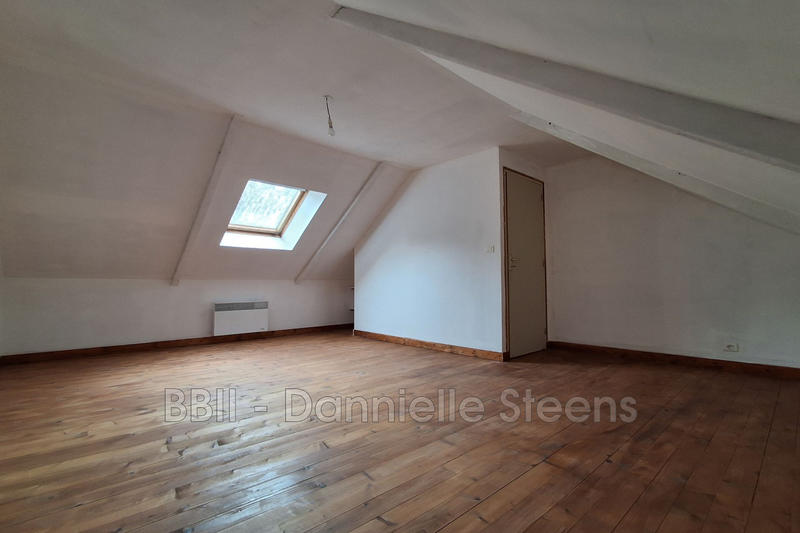 Maison - 216 m² - 10 pièces