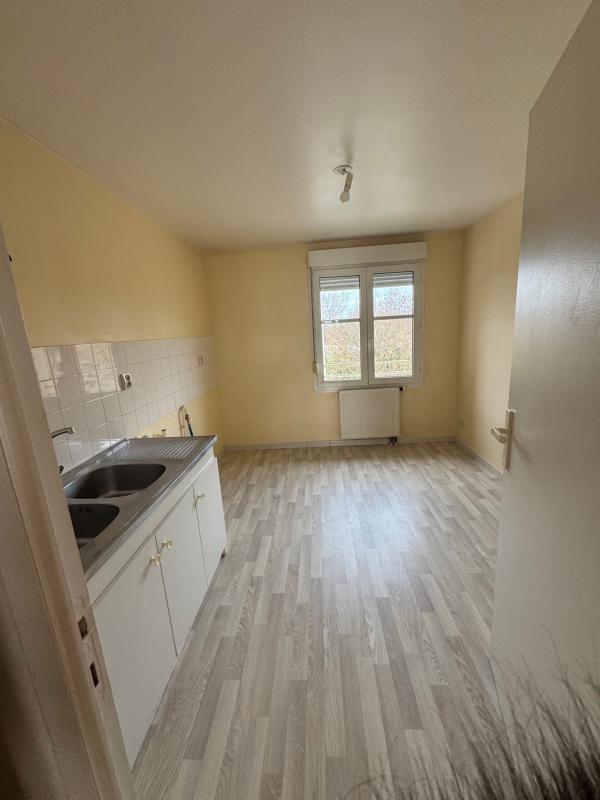 Appartement - 95 m² - 5 pièces