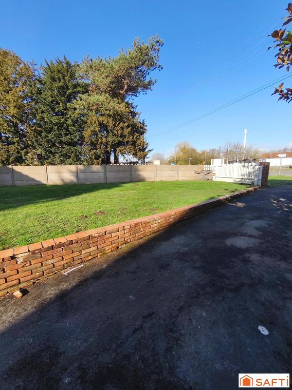 Maison - 95 m² - 5 pièces