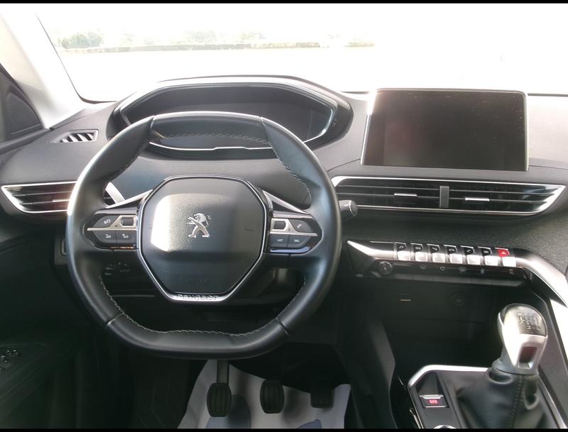 Peugeot 3008 Bhdi 130 Allure Bvm