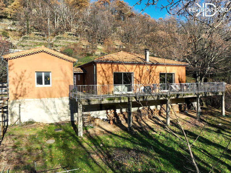 Villa - 115 m² - 5 pièces