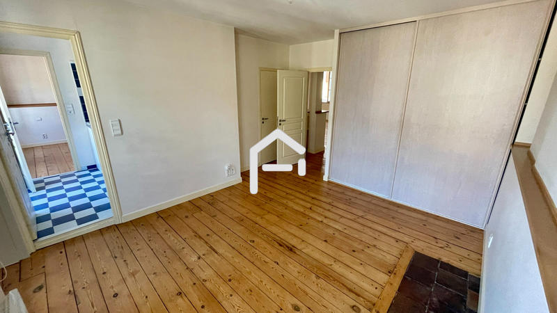 Appartement - 108 m² - 3 pièces