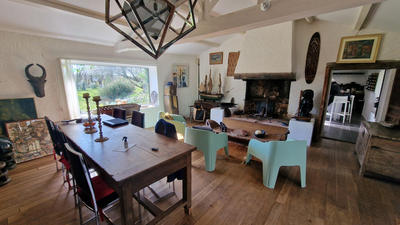 Maison - 147 m² - 5 pièces