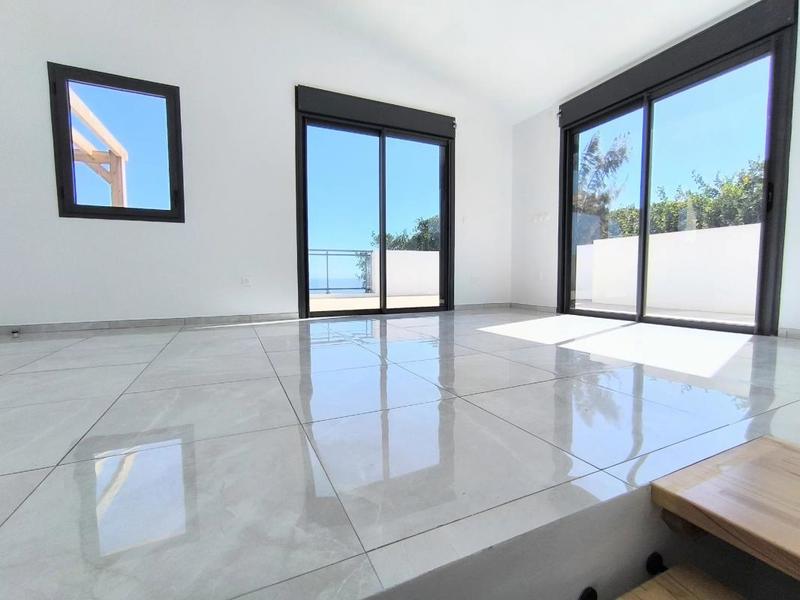 Duplex - 98 m² - 4 pièces