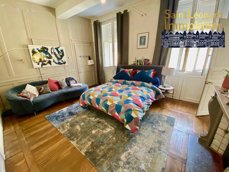 Appartement - 170 m² - 7 pièces