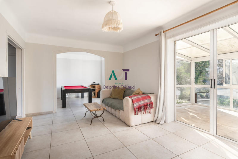 Maison ancienne - 195 m² - 8 pièces