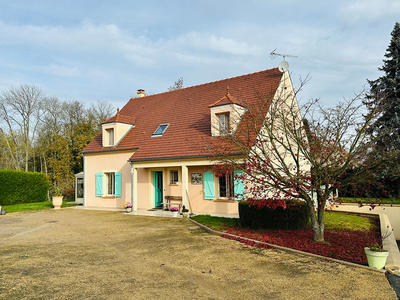 Maison - 187 m² - 7 pièces