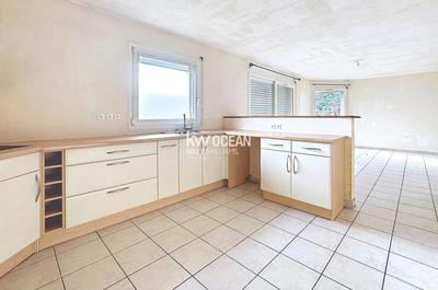 Maison - 96 m² - 5 pièces