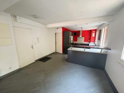 Appartement - 108 m² - 4 pièces