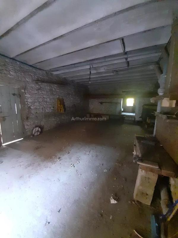 Maison - 181 m² - 3 pièces