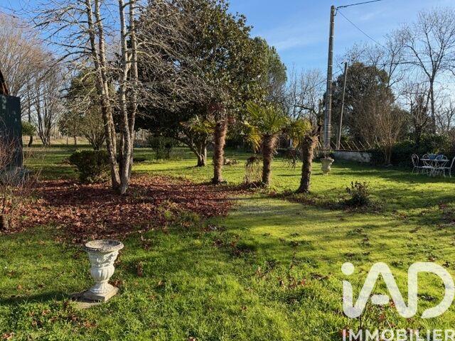 Maison de village - 275 m² - 6 pièces