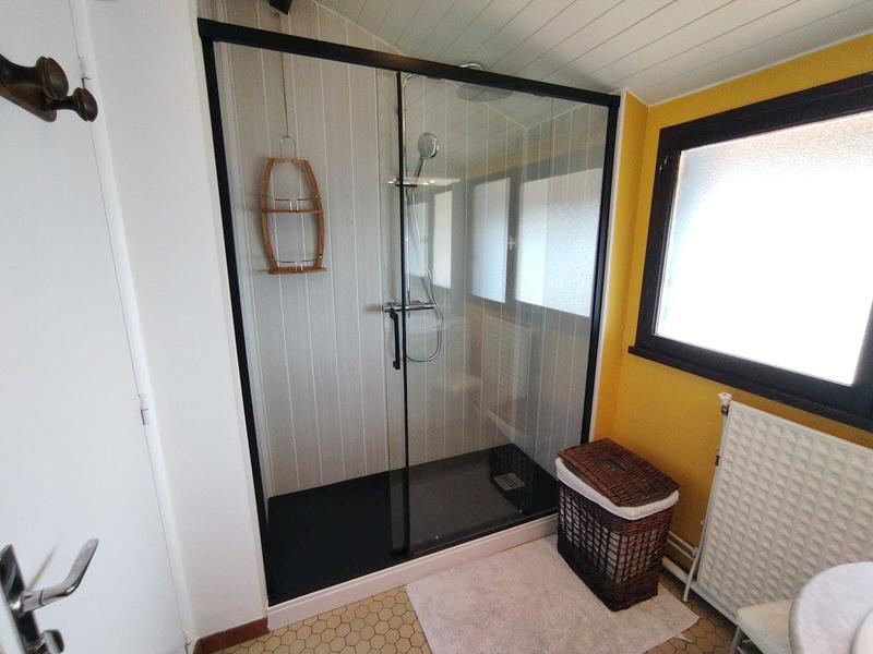 Maison traditionnelle - 99 m² - 4 pièces