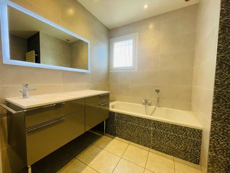 Villa - 110 m² - 5 pièces