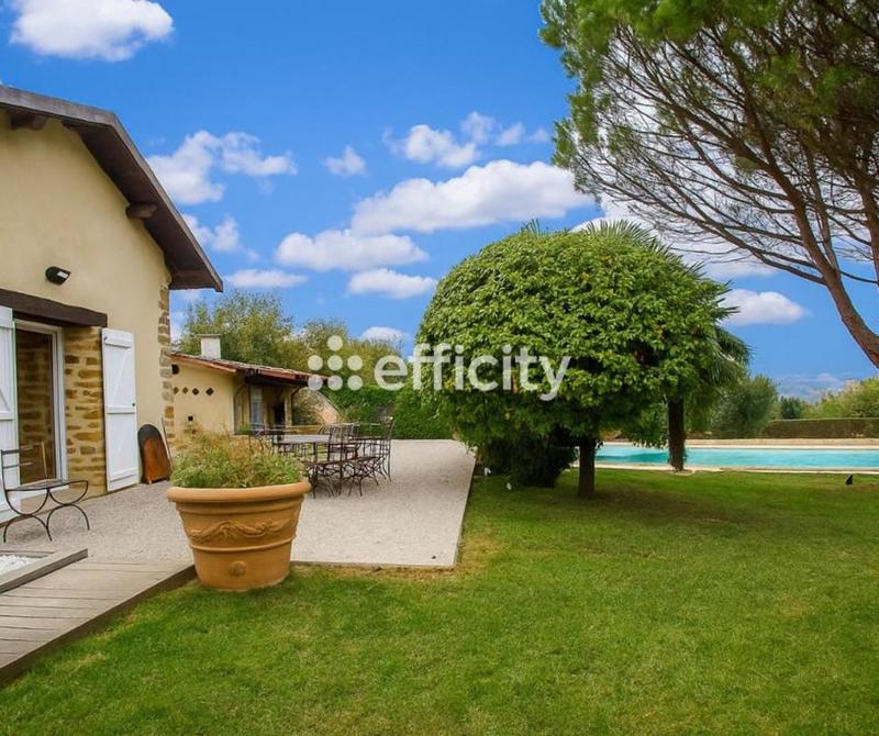 Maison ancienne - 200 m² - 5 pièces