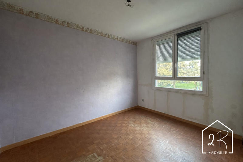 Appartement - 85 m² - 5 pièces