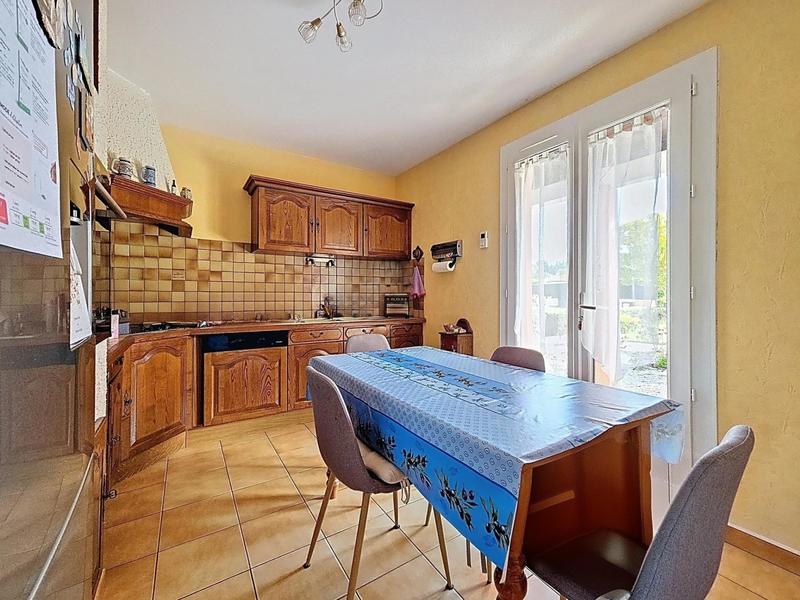 Maison - 162 m² - 8 pièces